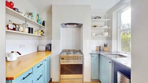 Photo 8- click for photo gallery